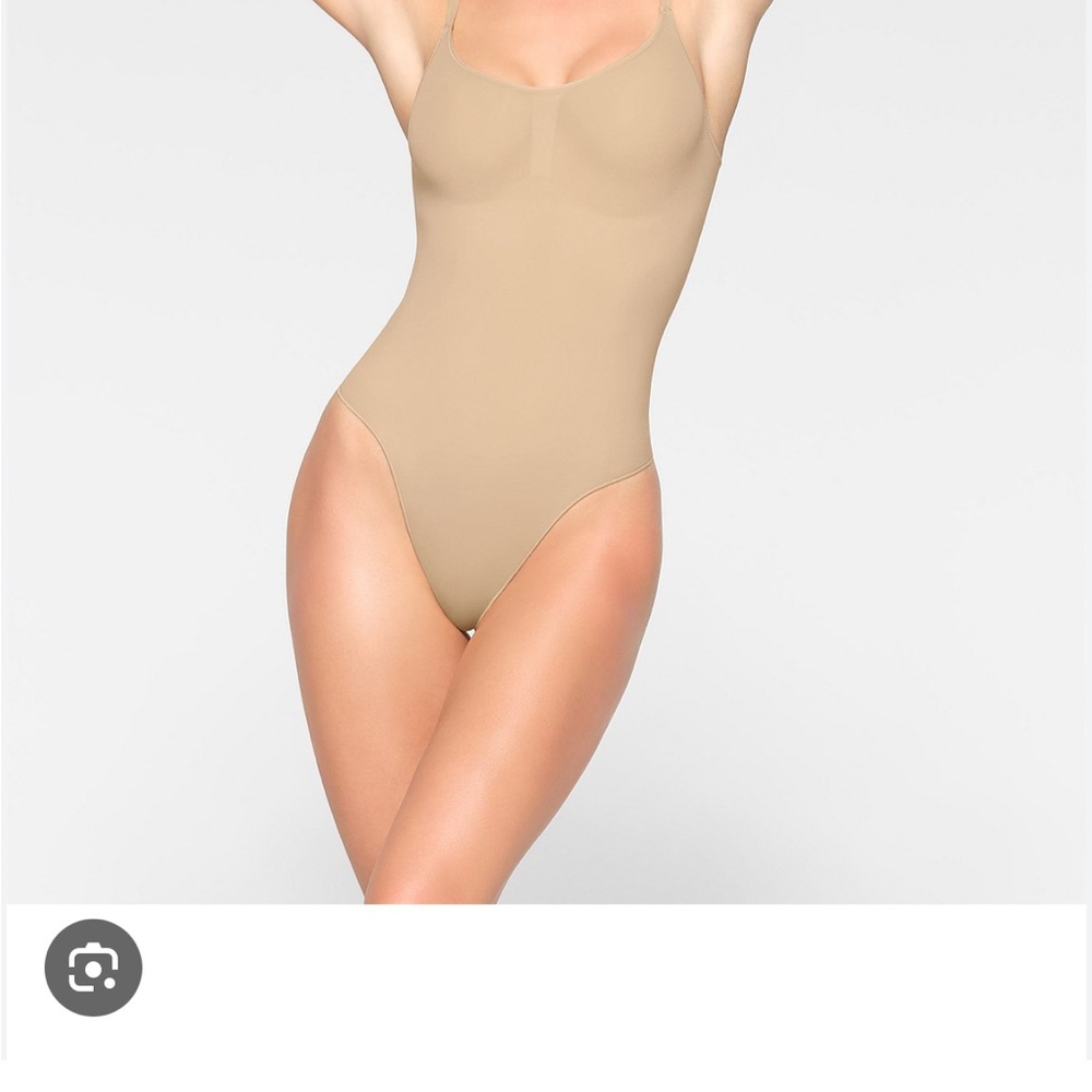 SKIMS Nude Shapewear Bodysuit
